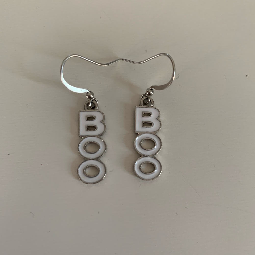 👻 BOO earrings 👻